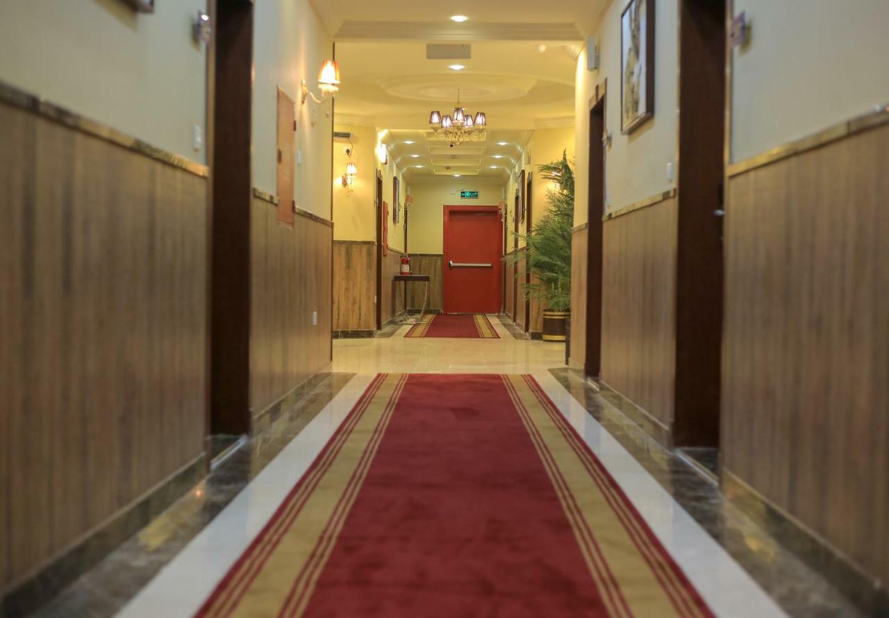 The 40Th Pearl Hotel Suites Jeddah Eksteriør billede