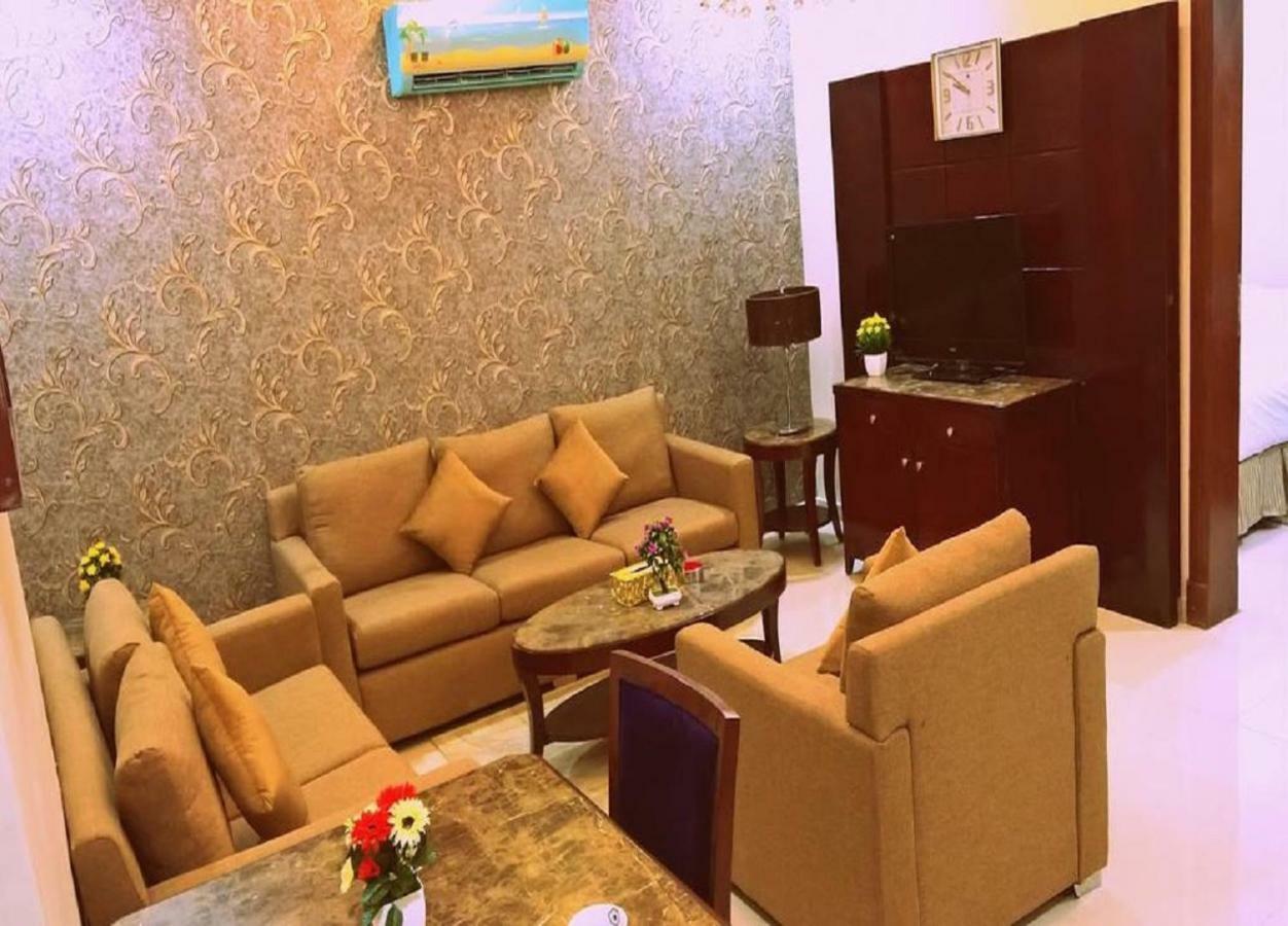 The 40Th Pearl Hotel Suites Jeddah Eksteriør billede