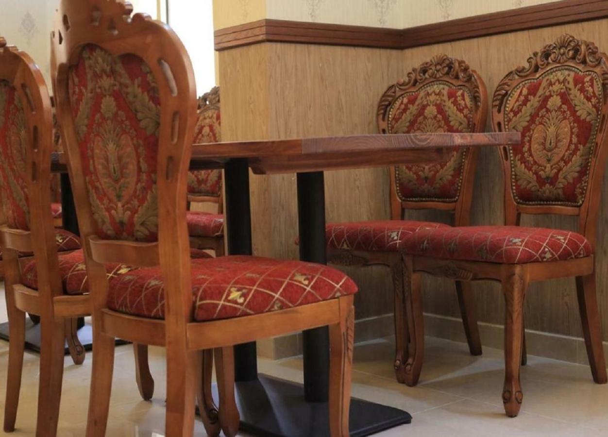 The 40Th Pearl Hotel Suites Jeddah Eksteriør billede