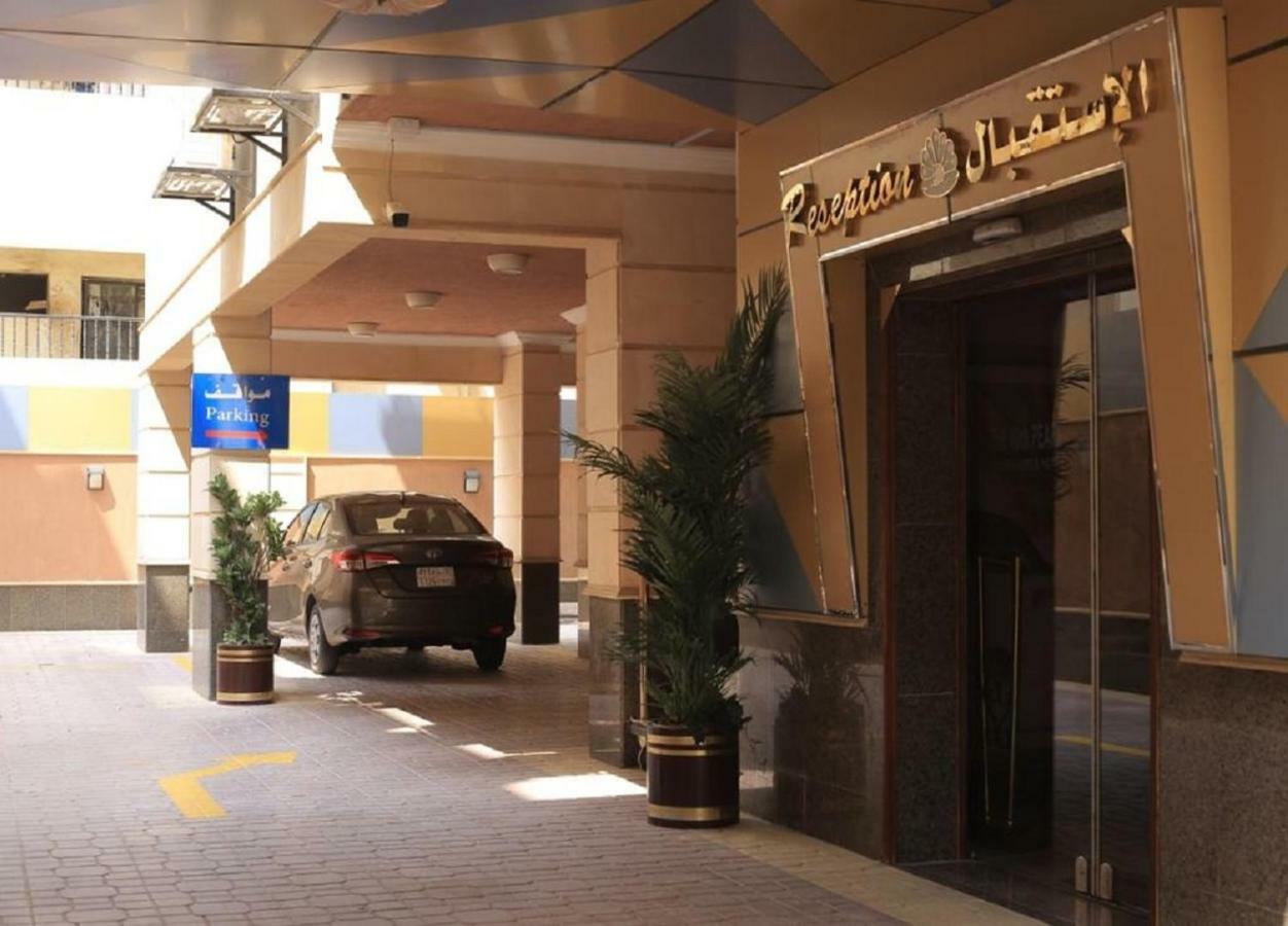 The 40Th Pearl Hotel Suites Jeddah Eksteriør billede