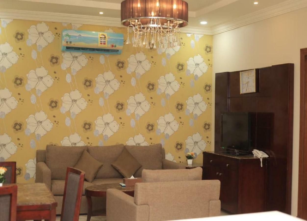 The 40Th Pearl Hotel Suites Jeddah Eksteriør billede